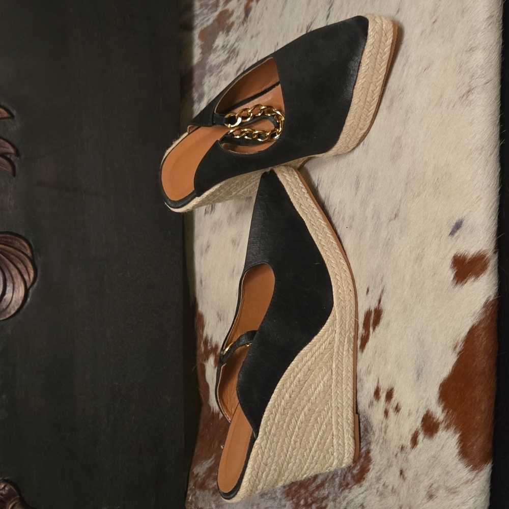 Elegant Black Wedge Mules with Gold Chain